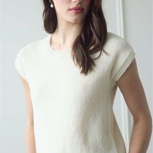 BACK SHEER TIE SHORT SLEEVE KNIT SWEATER
